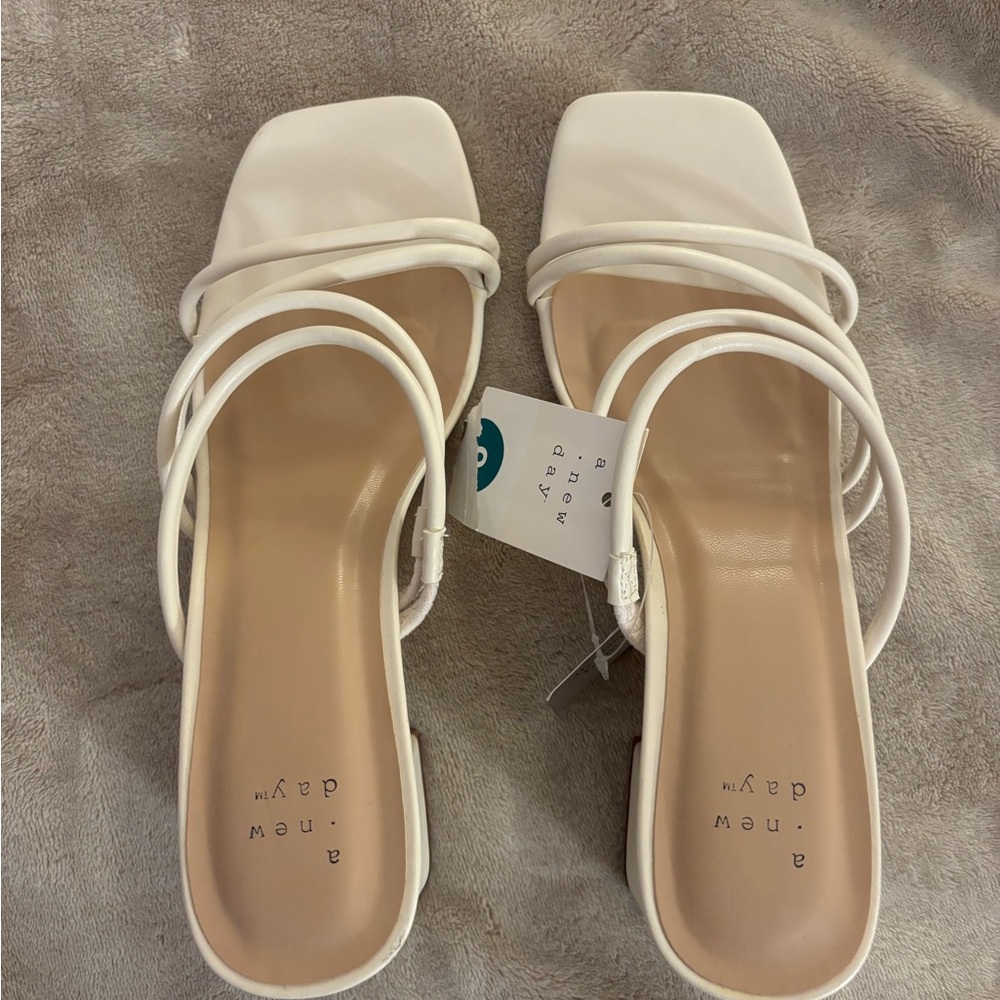 A New Day Women's White Strappy Sandals